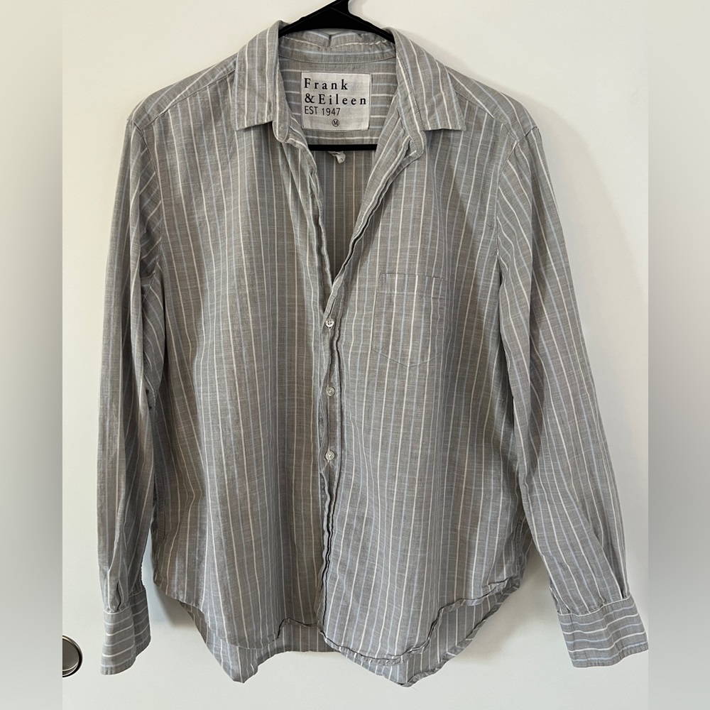 Frank and Eileen button up size medium